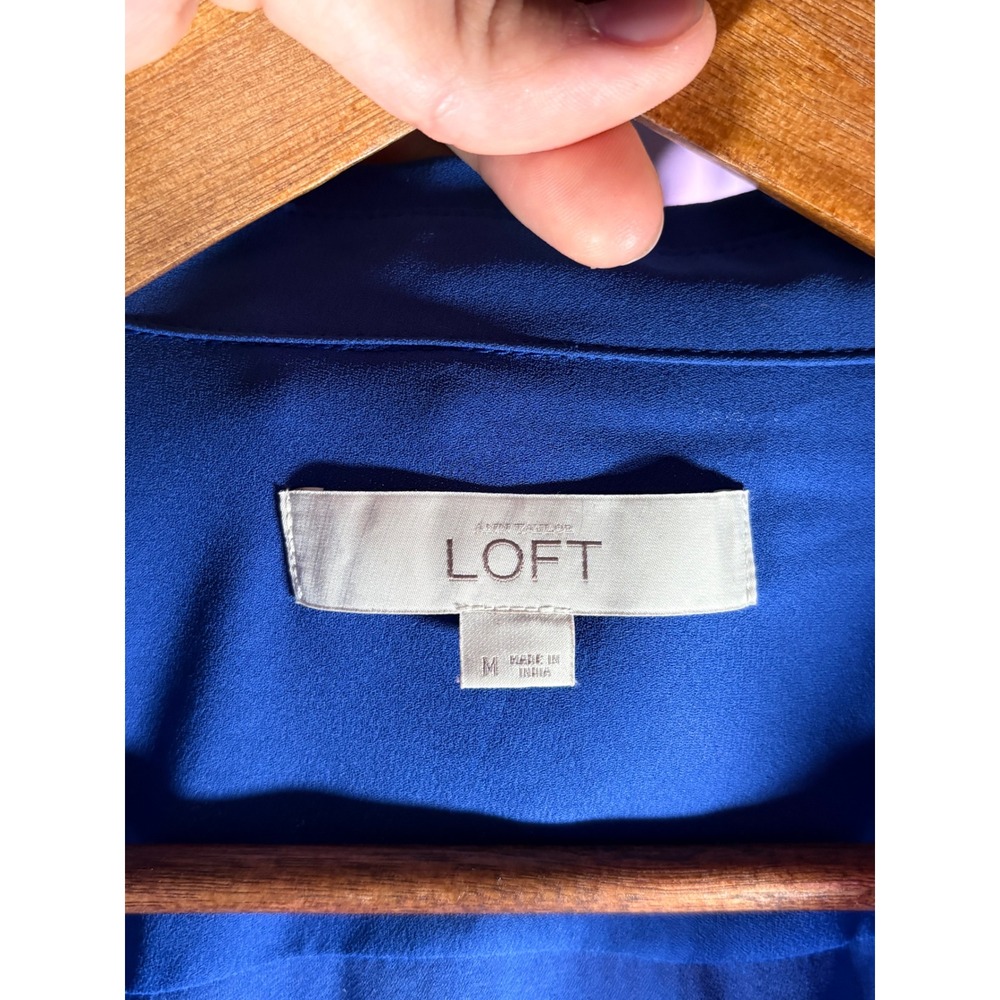 Loft Button Down Blouse Womens Medium Blue Roll Tab Sleeve Utility Shirt - Picture 4 of 11